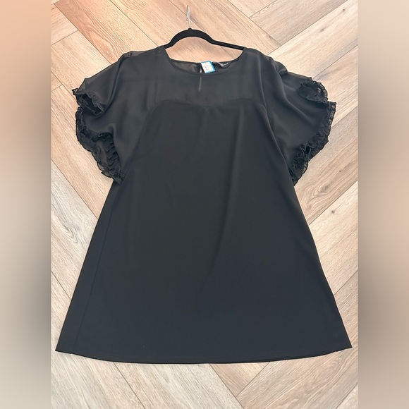 Dorothy Perkins Black Ruffle Sleeve Blouse - Picture 2 of 8